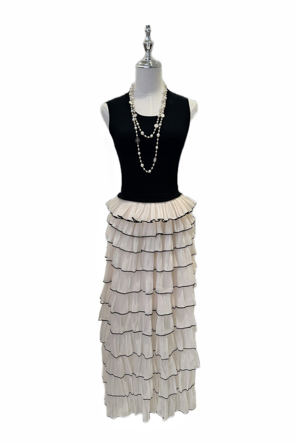 Q25 Knit Layered Dress