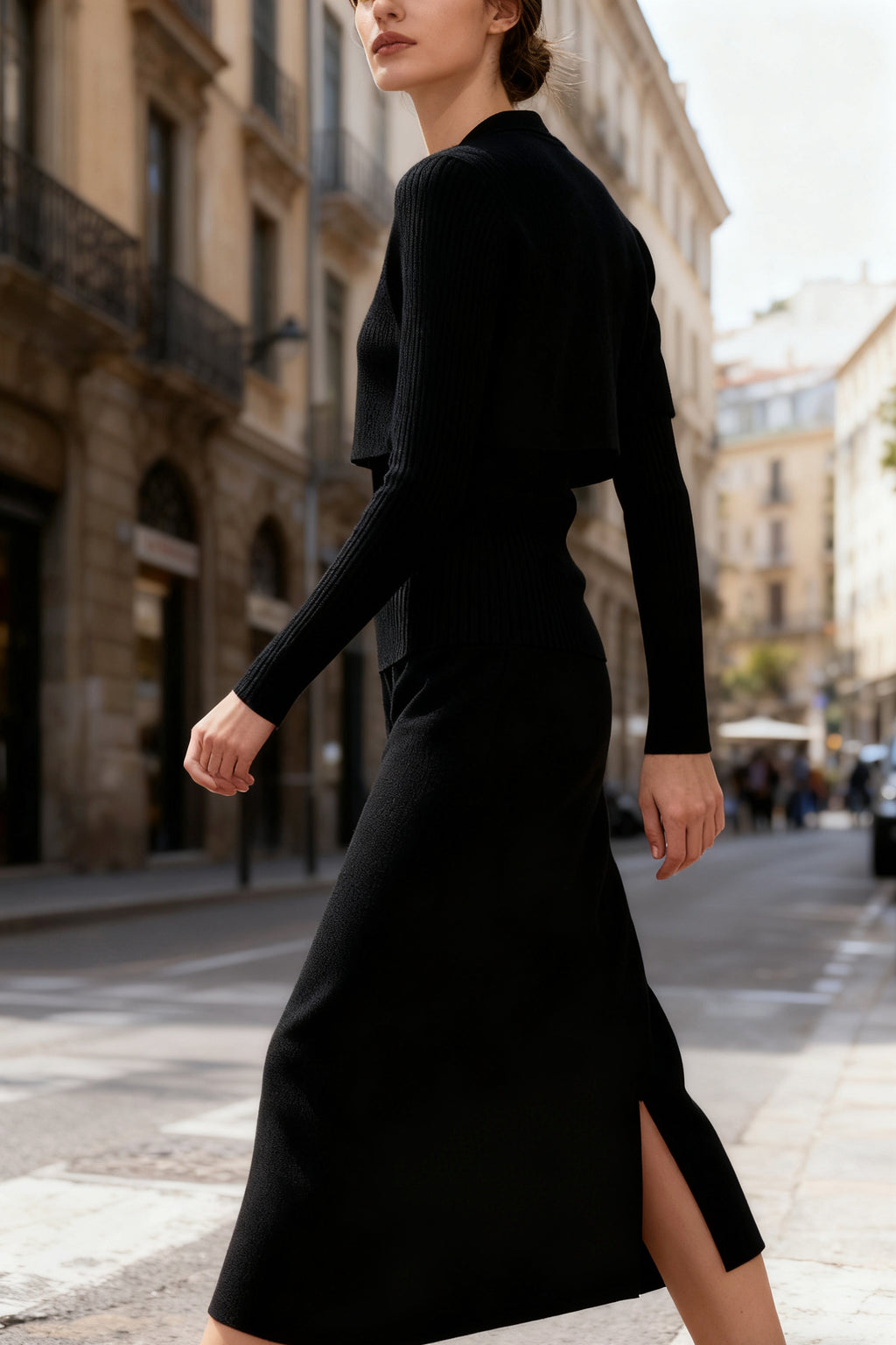 Q25 Three-Piece Sweater Cape Outfit