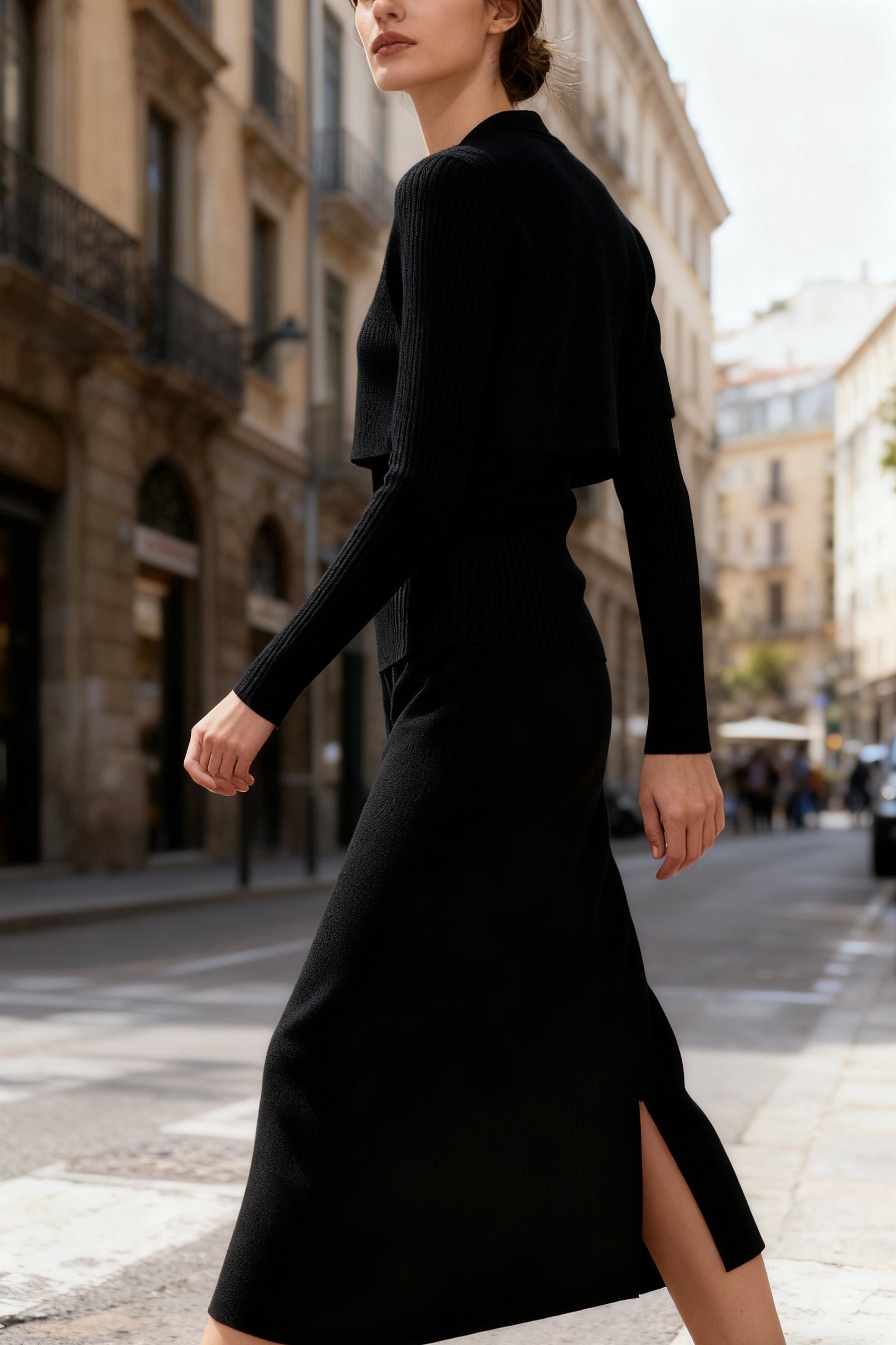 Q25 Three-Piece Sweater Cape Outfit