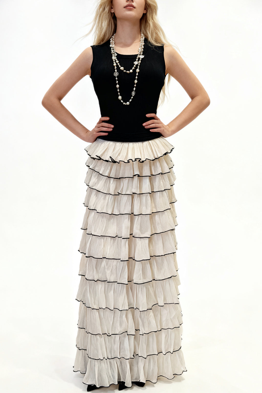 Q25 Knit Layered Dress