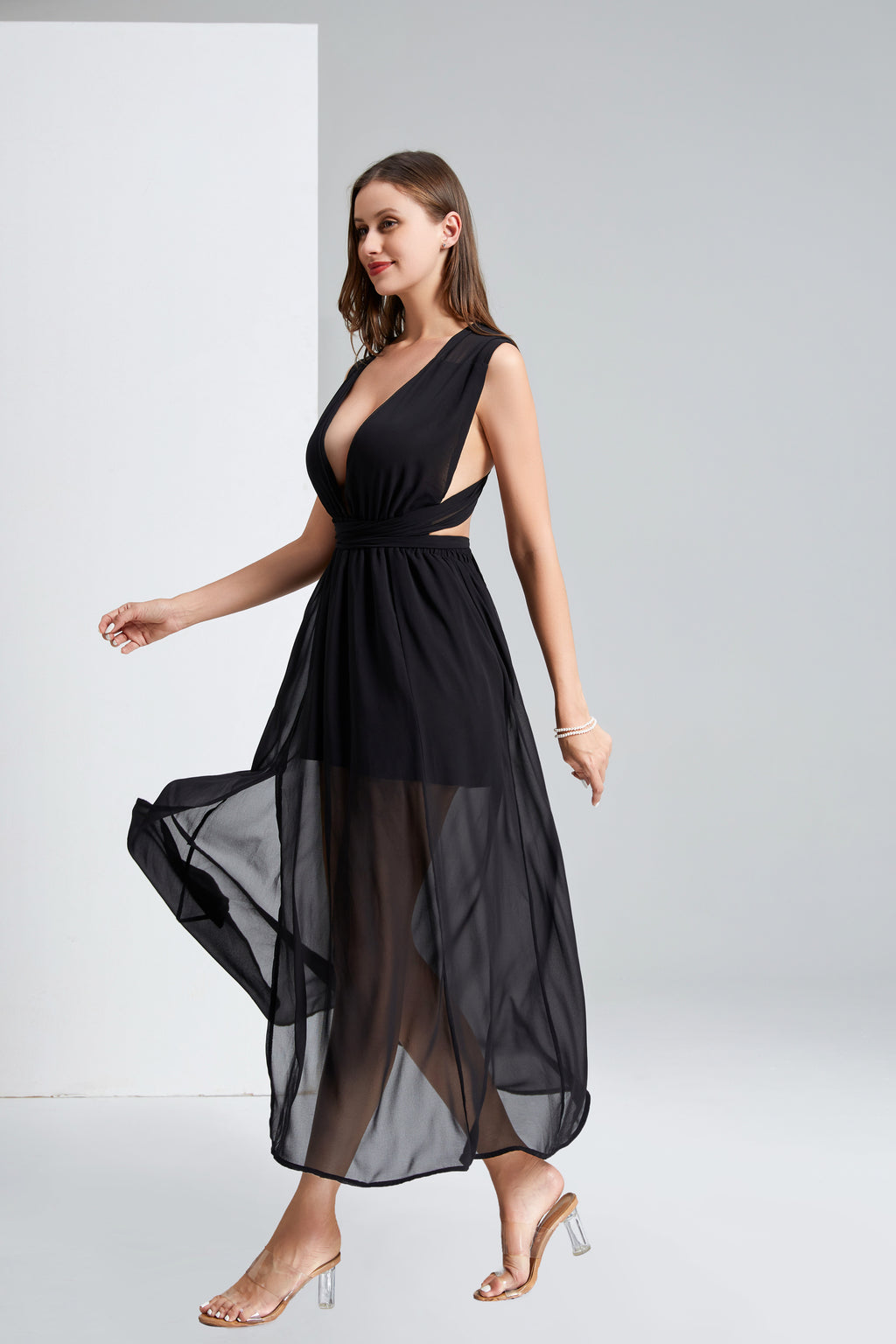 Q25 Convertible Tie Maxi Dress