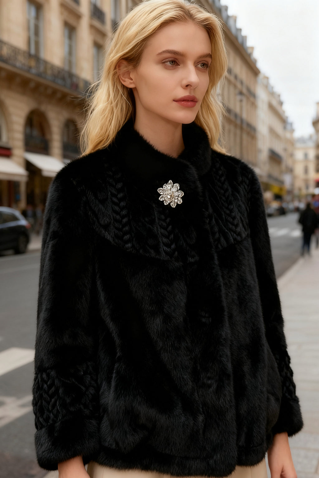 Q25 Short Vegan Fur Jacket