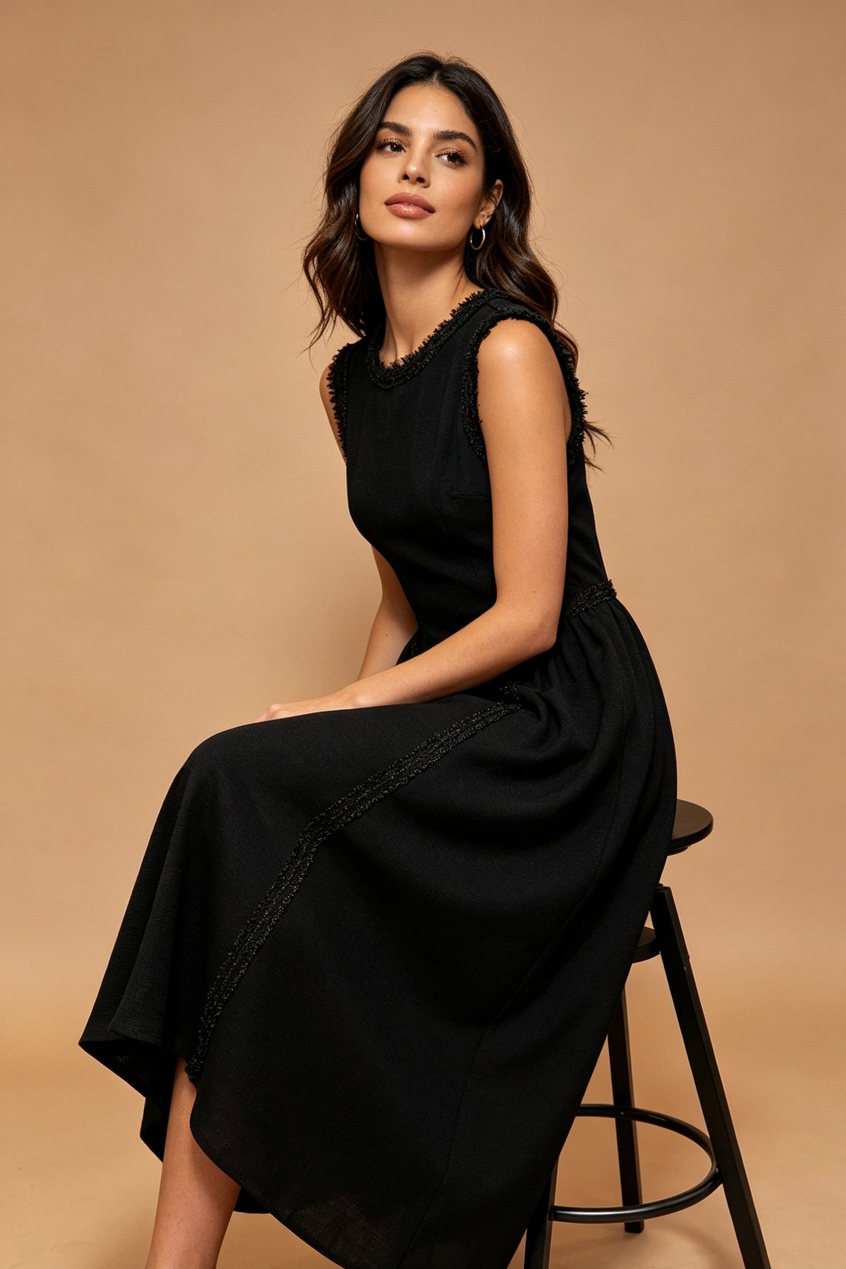 Q26 Vintage Sculpted Long Dress with Pockets