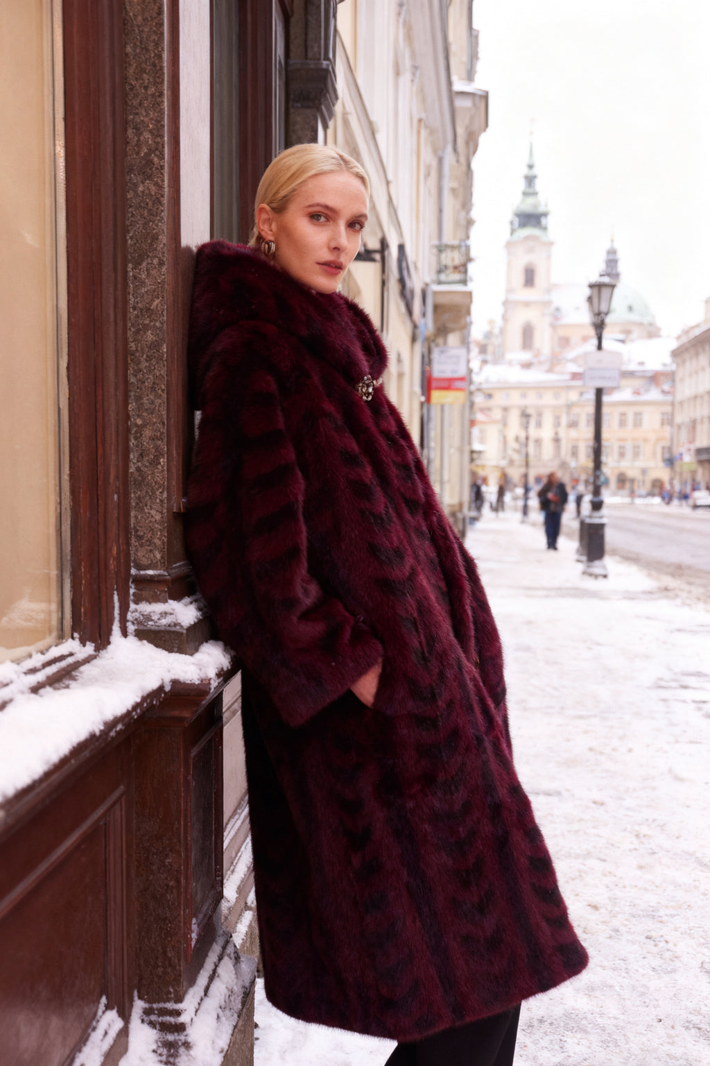 Q25 Long Hooded Vegan Fur Coat with Crystal Buckle