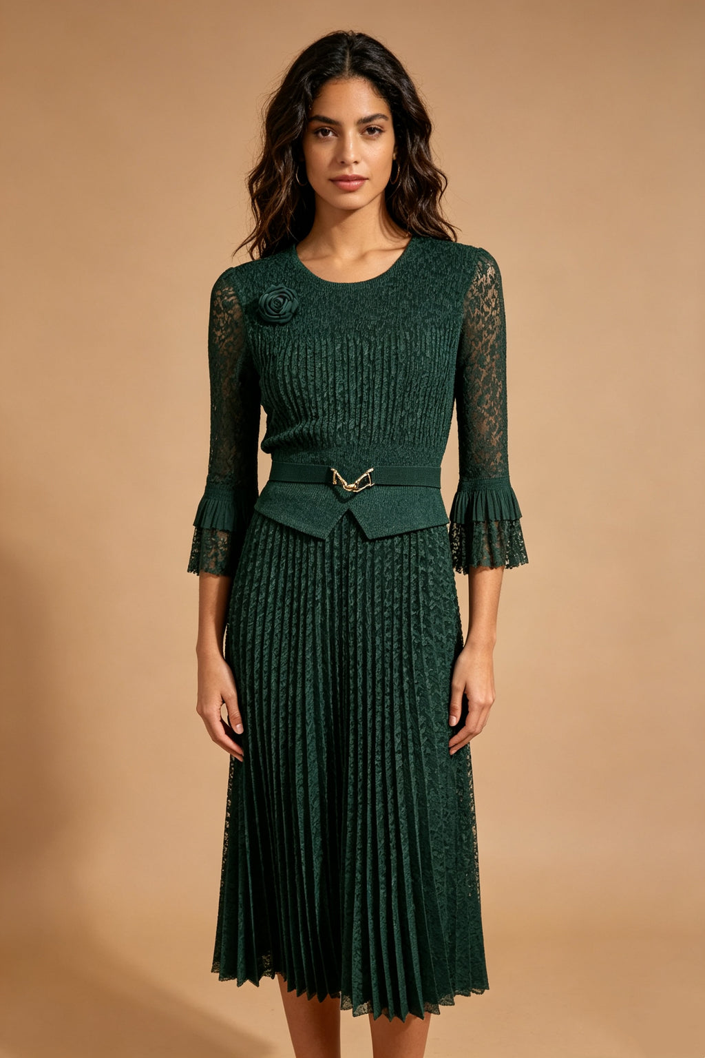 Q26 Pleated Lace Magic Dress with Half Sleeves