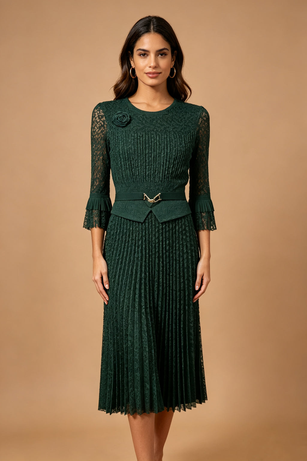 Q26 Pleated Lace Magic Dress with Half Sleeves