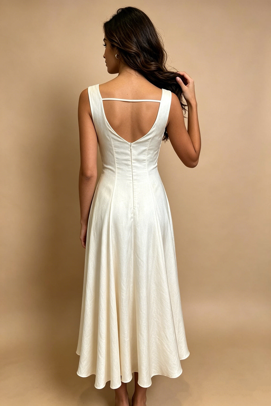 Q26 Sculpted Square-Neck Dress with Pockets