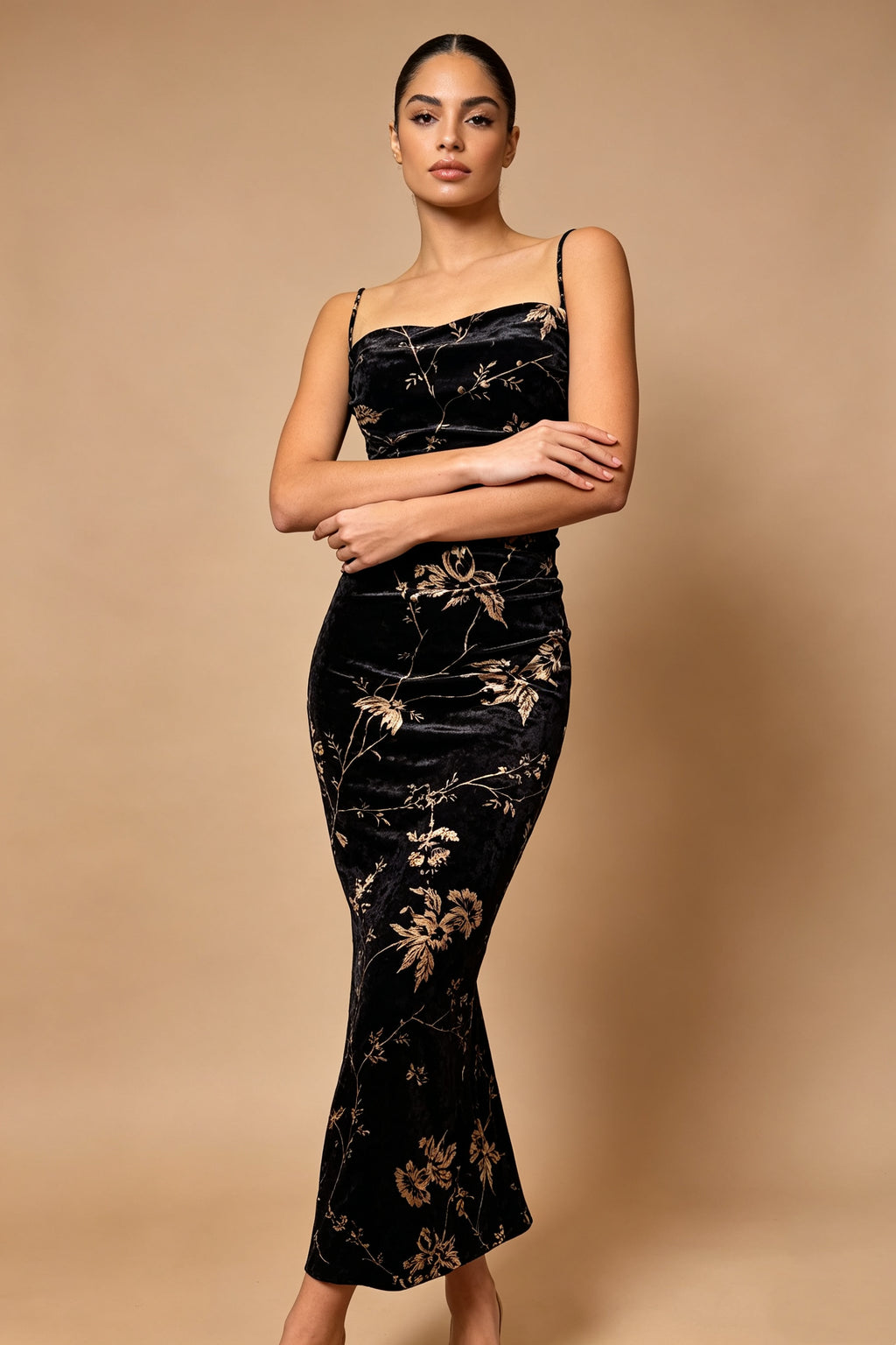 Q26 Velvet Floral Pattern Long Dress
