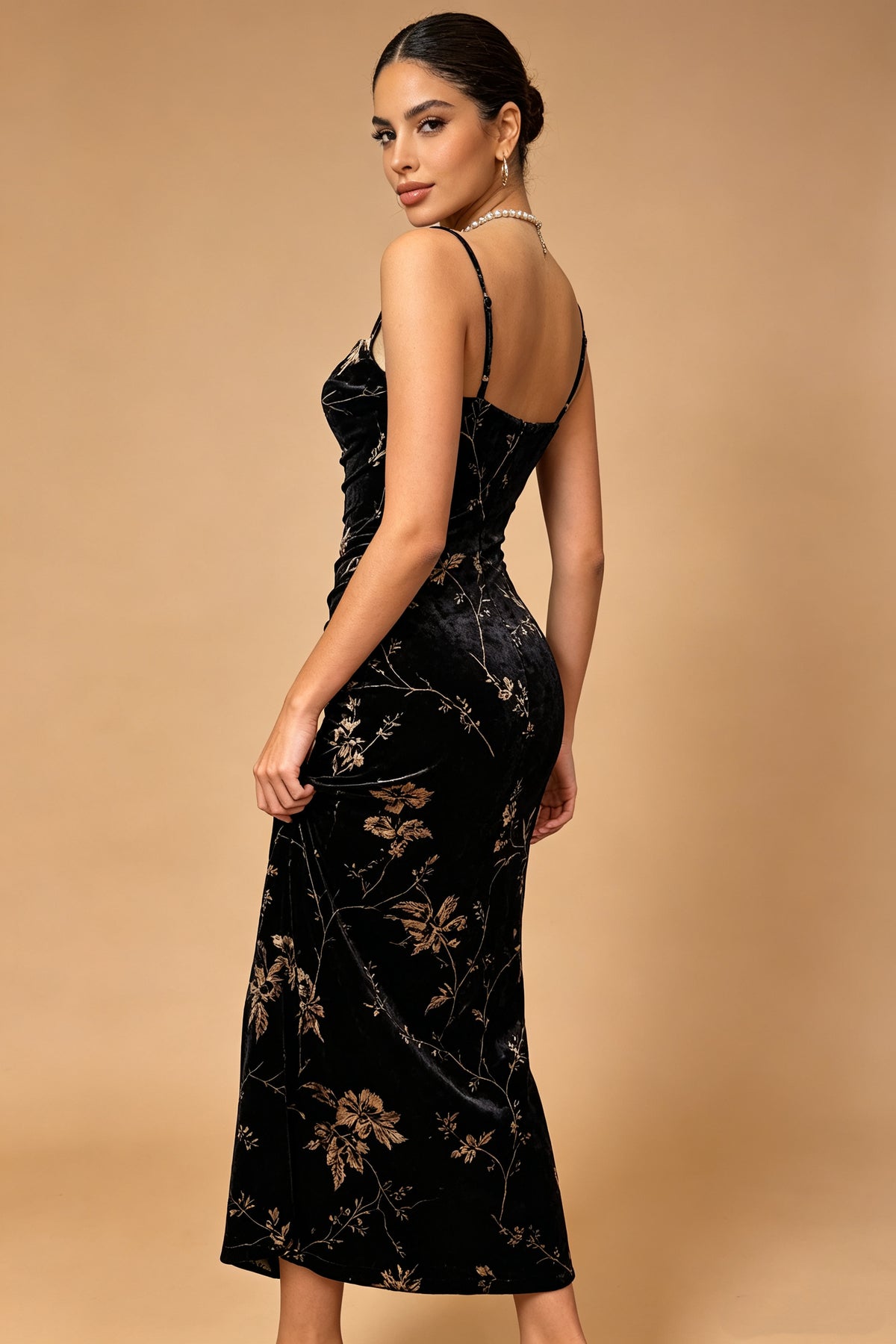 Q26 Velvet Floral Pattern Long Dress