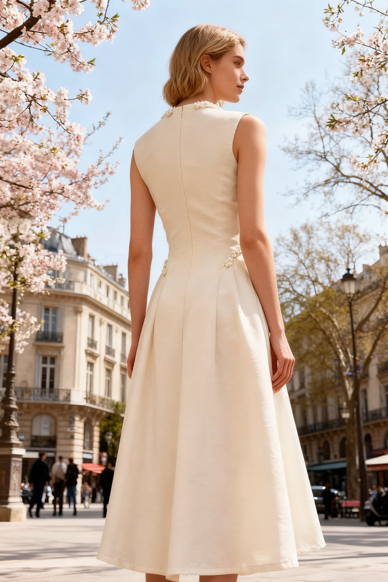 Q26 Pearl Embellished Neckline Midi Dress