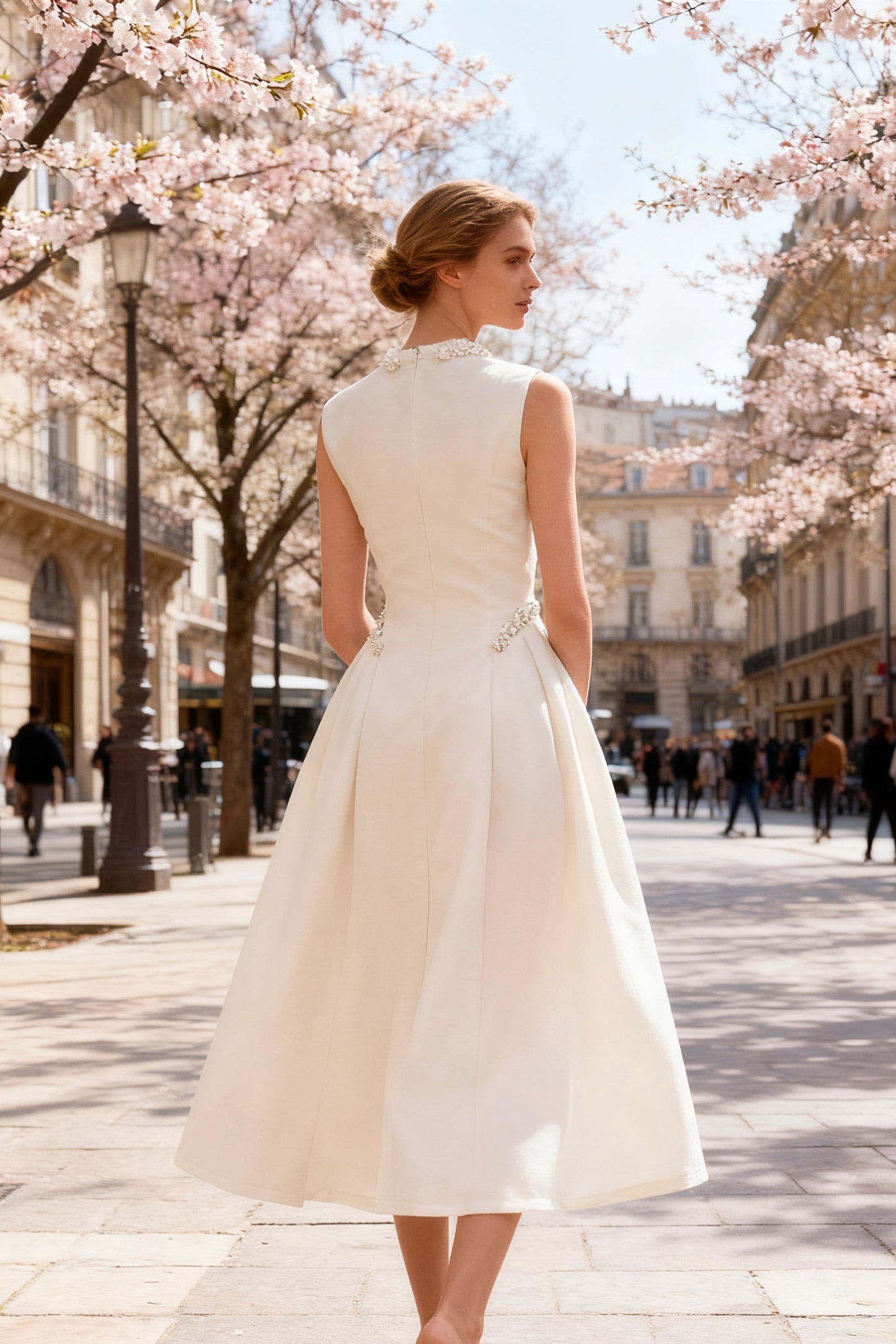 Q26 Pearl Embellished Neckline Midi Dress