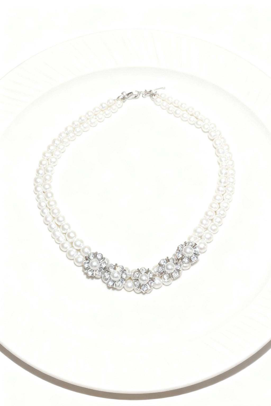 Floral Pearl Choker Necklace