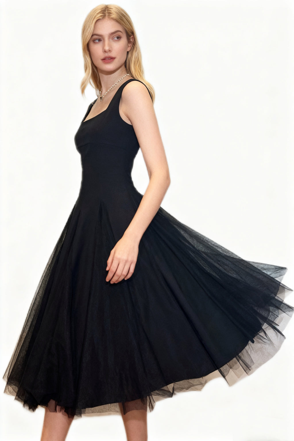 Q25 Fit & Flare Mesh Dress