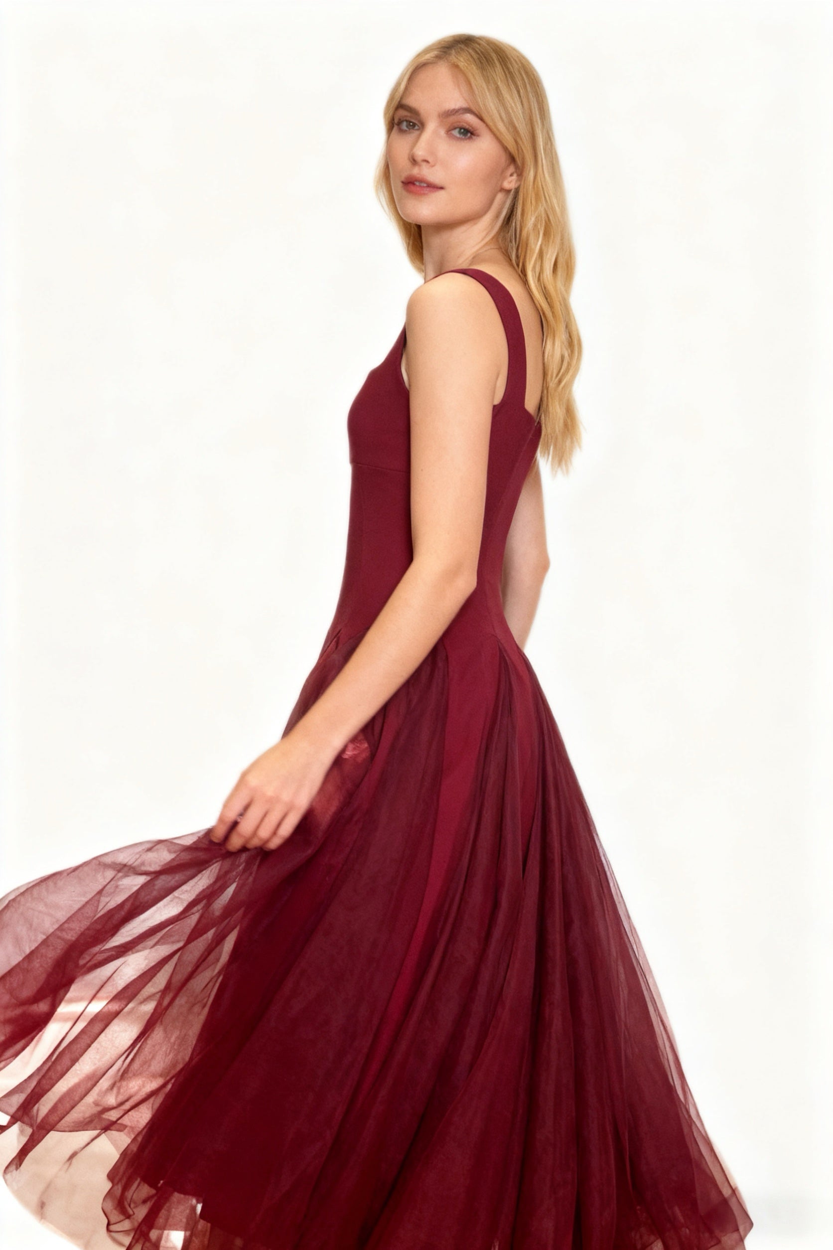 Q25 Fit & Flare Mesh Dress