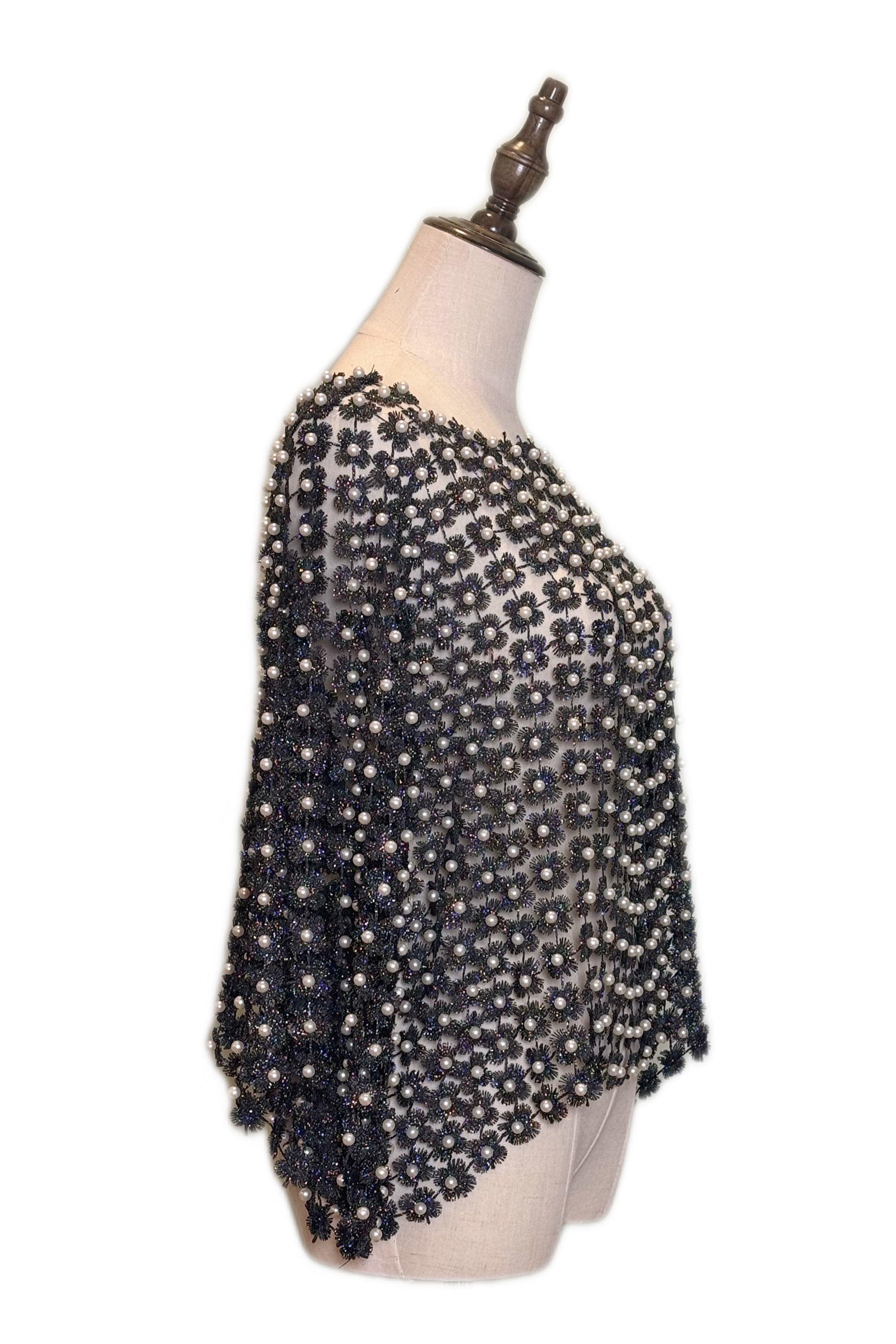 Q25 Pearl Cardigan Top