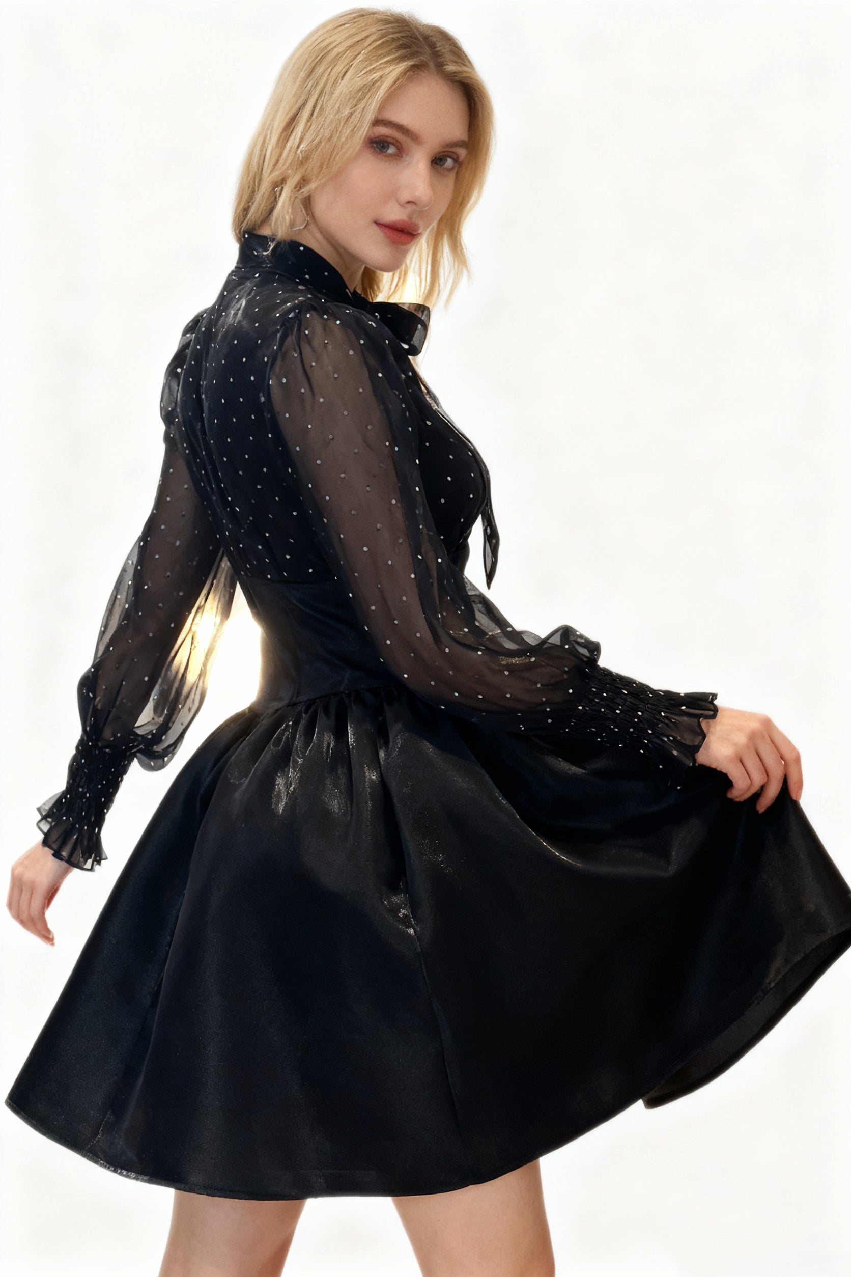 Q25 Polka-Dot Bowtie Short Dress