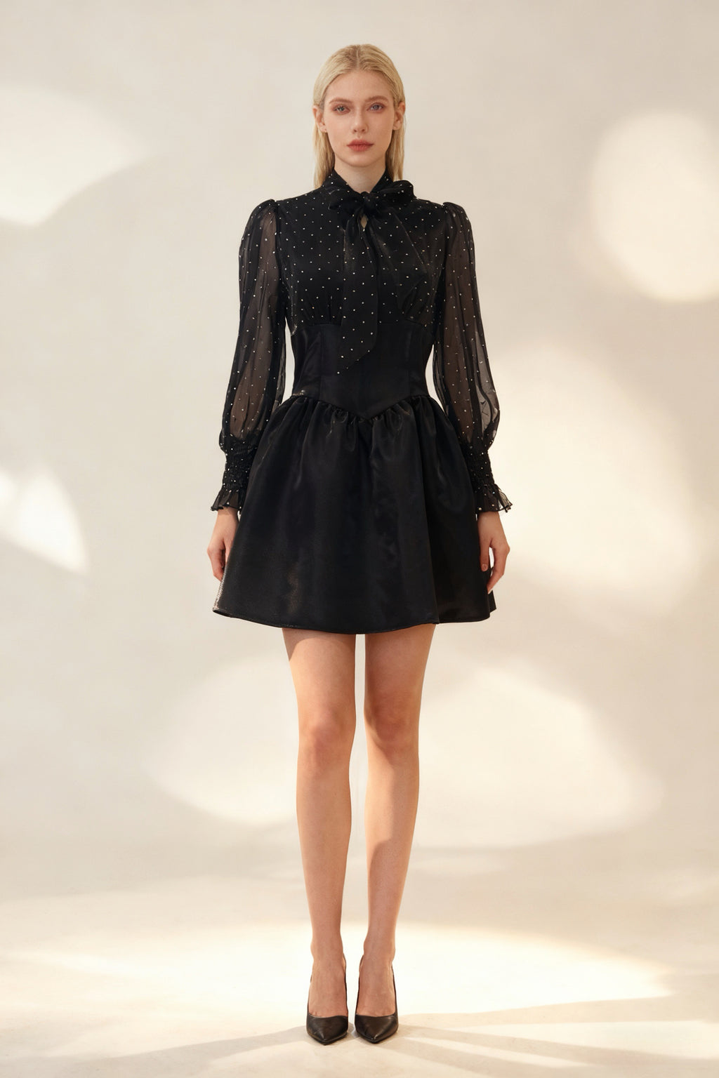 Q25 Polka-Dot Bowtie Short Dress