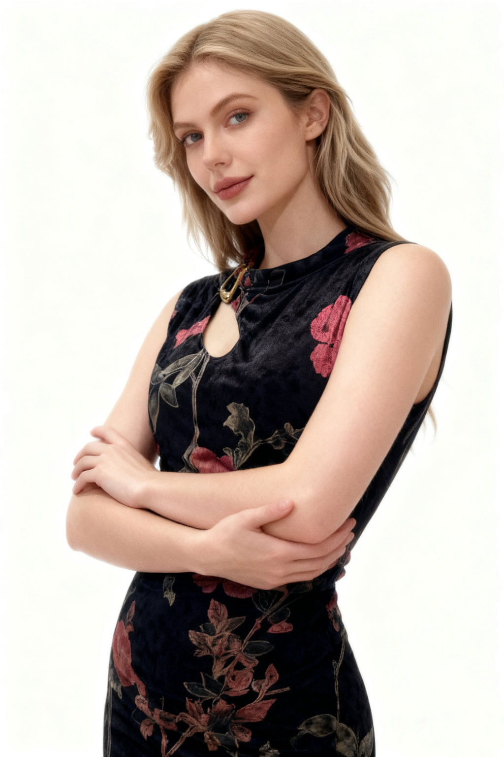 Q25 Velvet Buckle Slit Dress