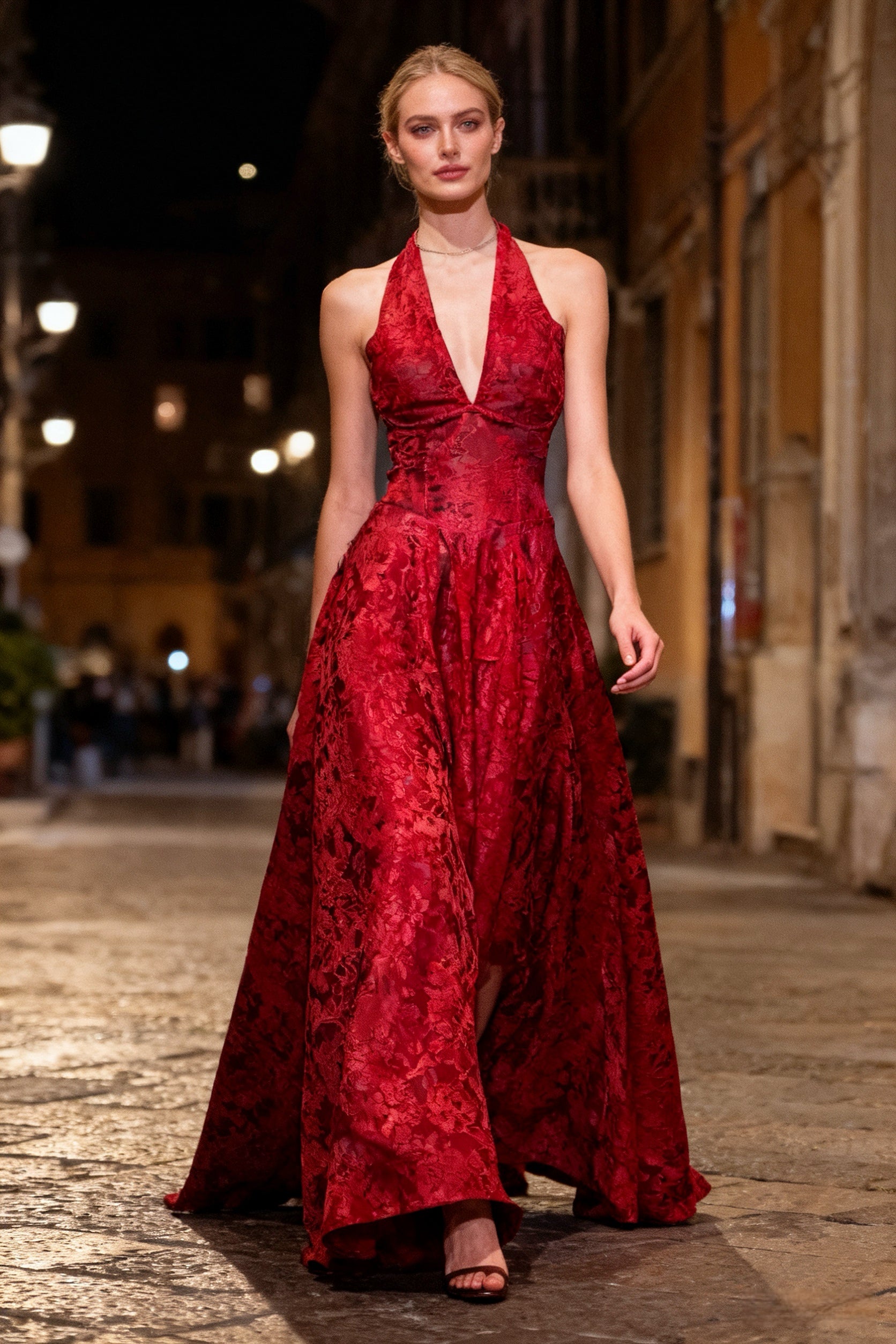 Q25 V-neck Halter Gown