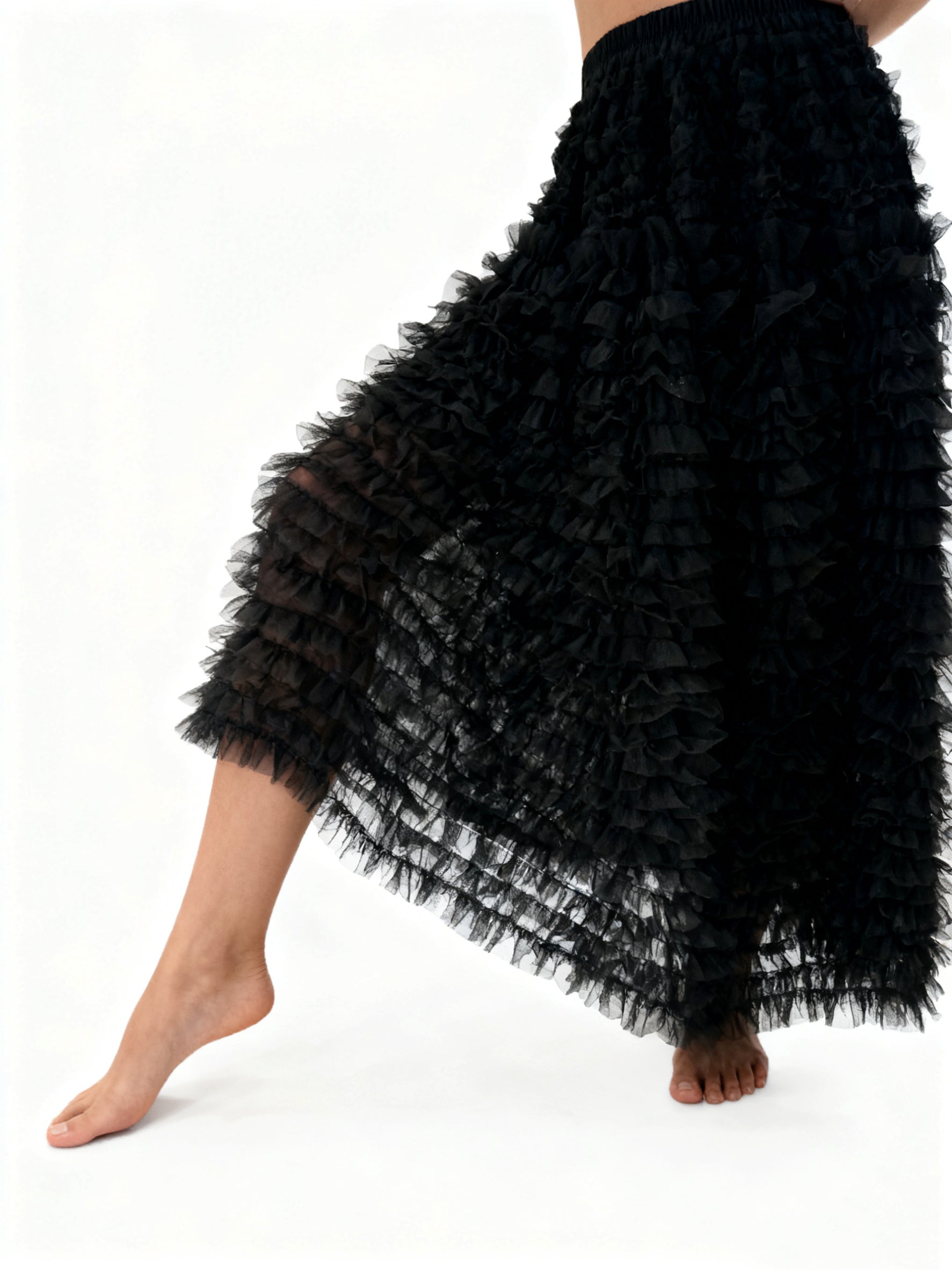 Q25 Symmetrical Layered Lace Skirt