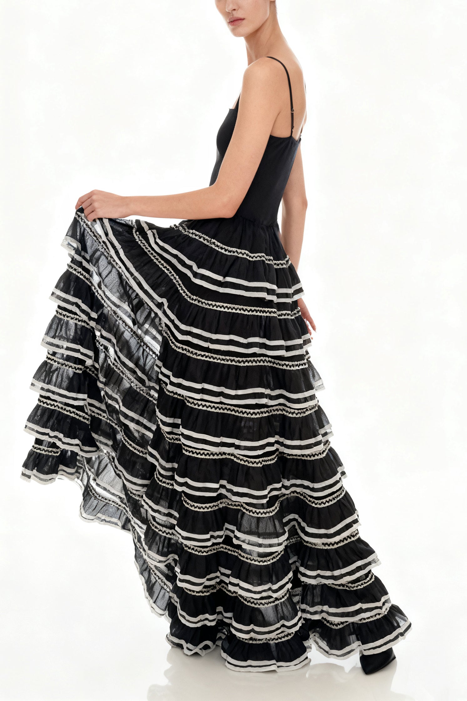 Q25 Vintage Ruffle Tier Skirt