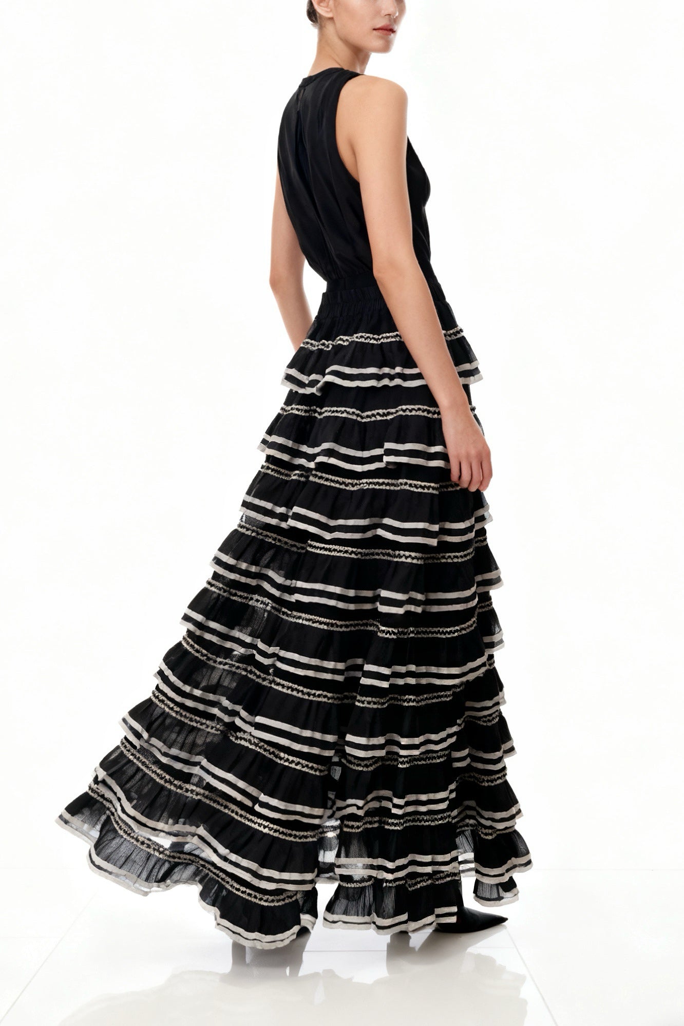 Q25 Vintage Ruffle Tier Skirt