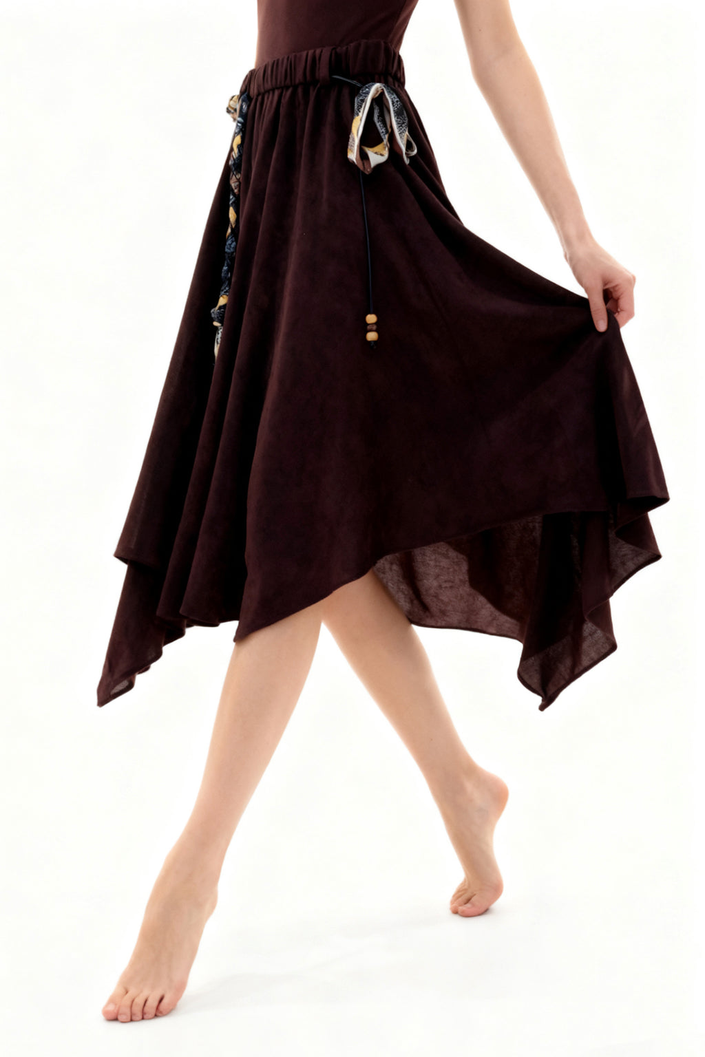 Q25 Suede Midi Skirt