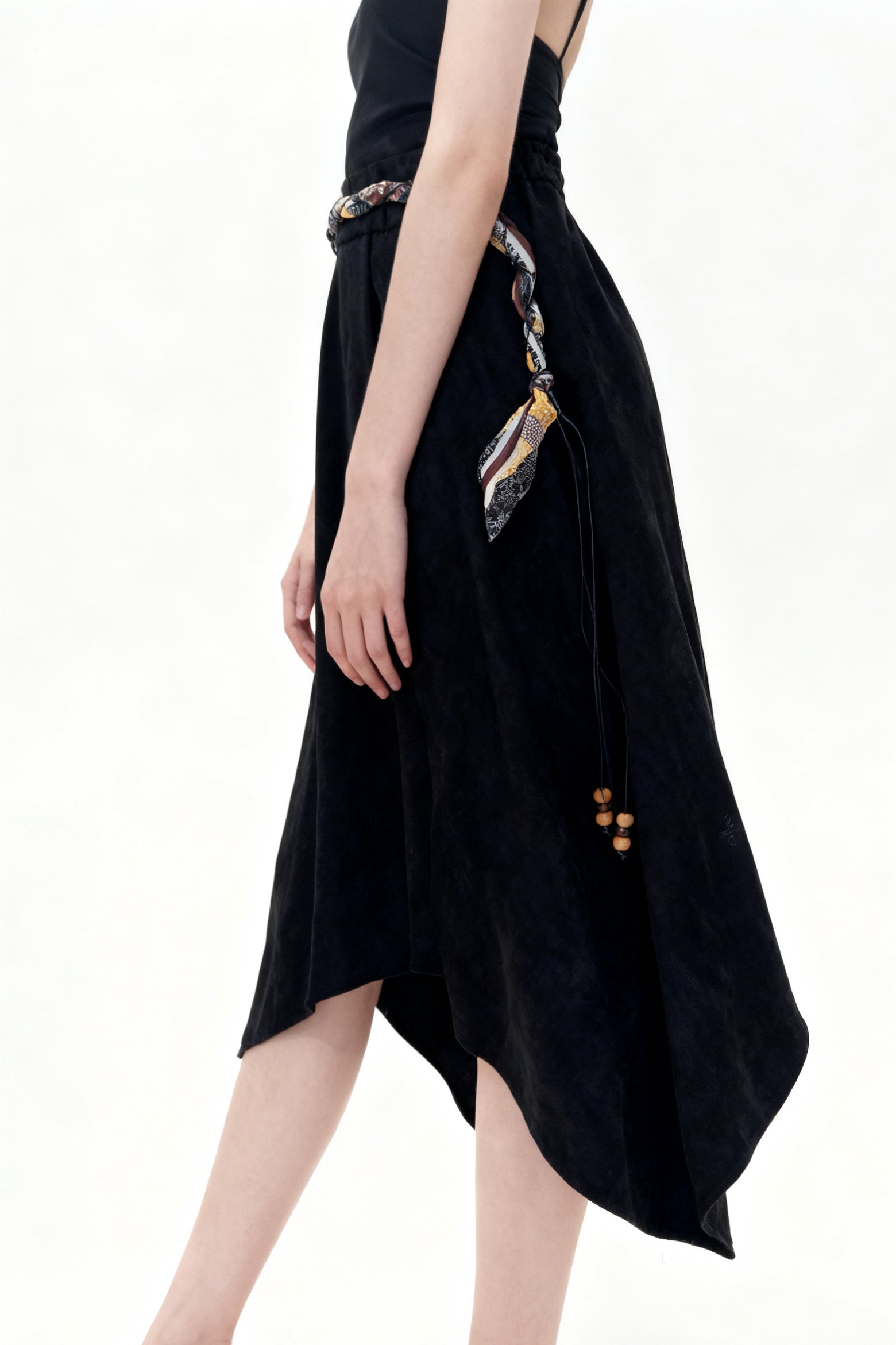 Q25 Suede Midi Skirt