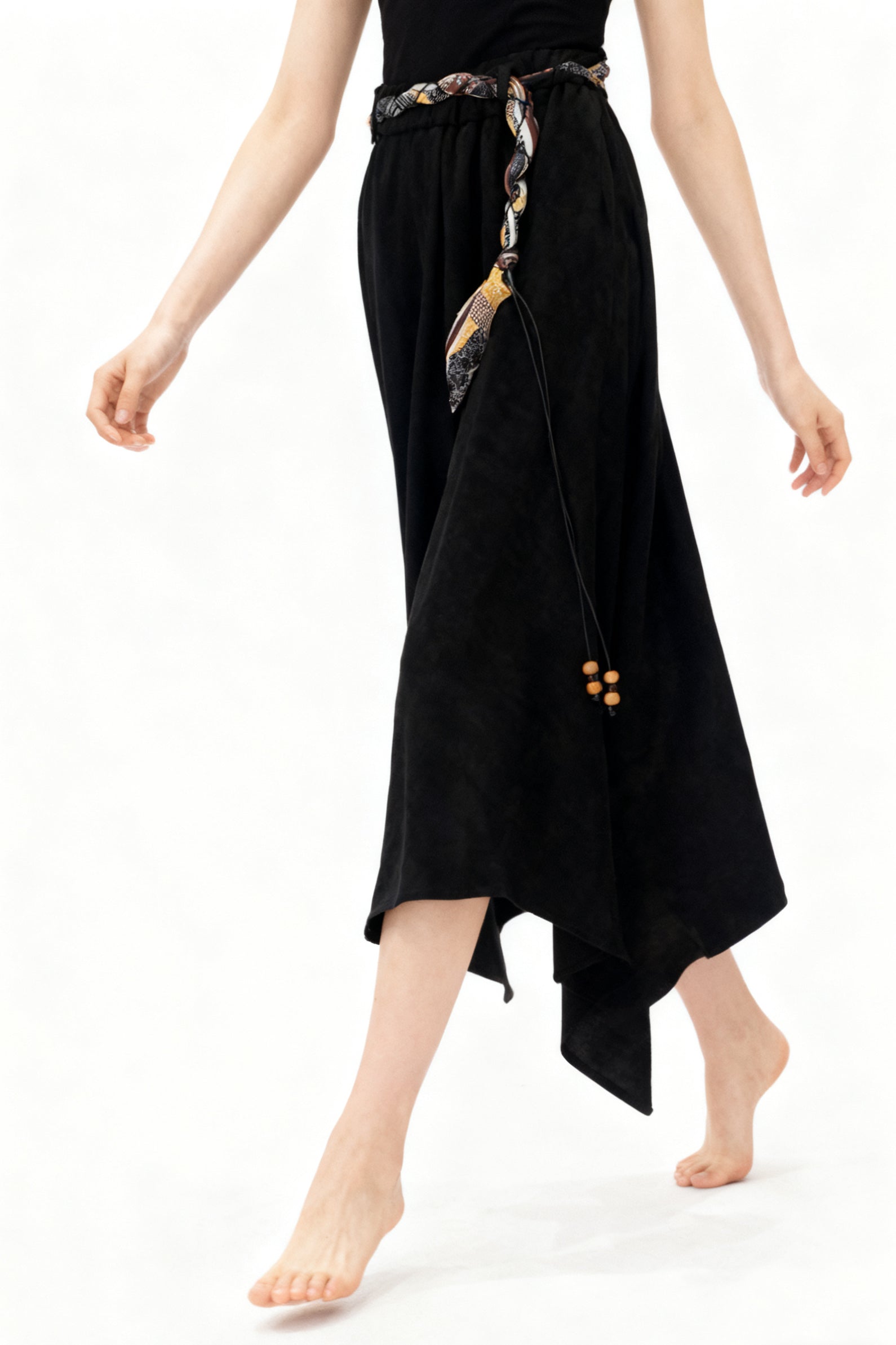 Q25 Suede Midi Skirt