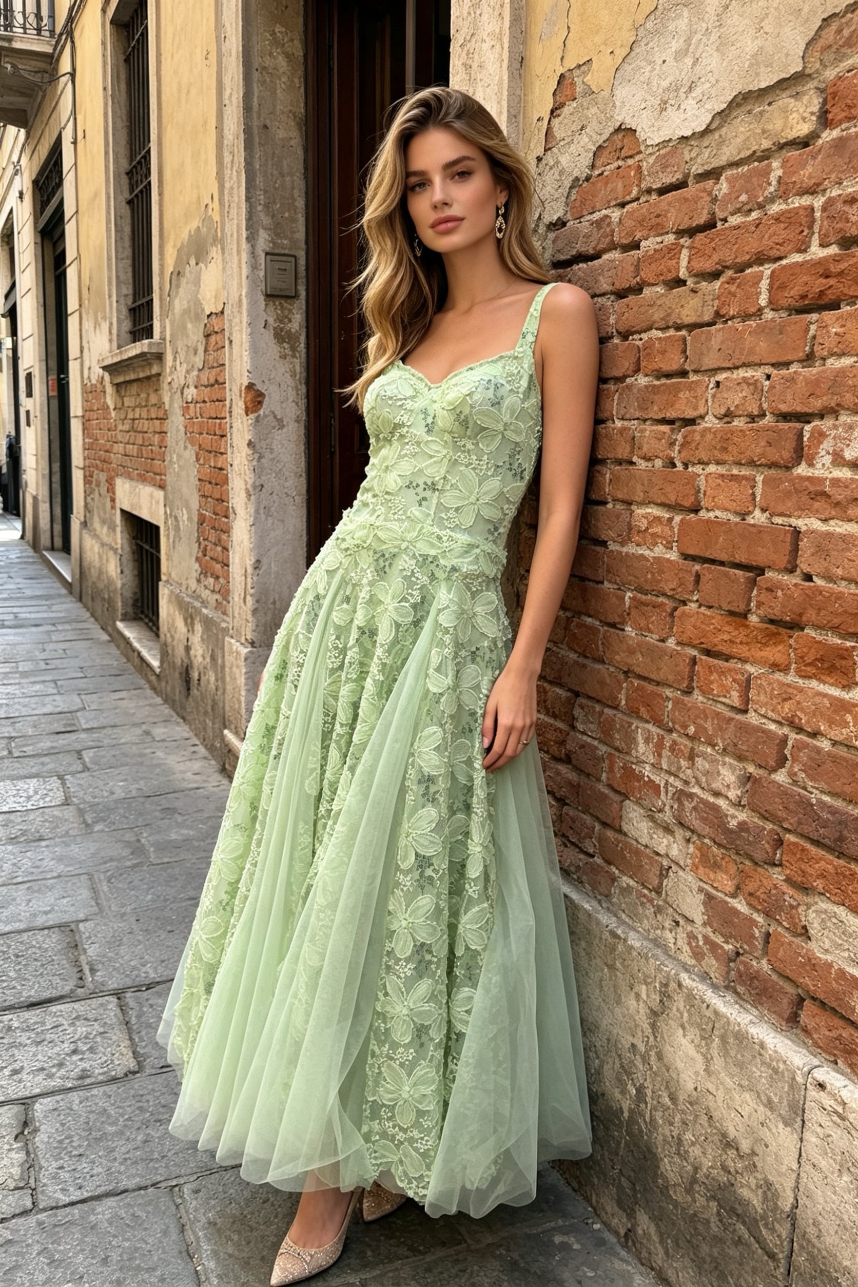 Q26 Blossom Lace Layered Long Dress