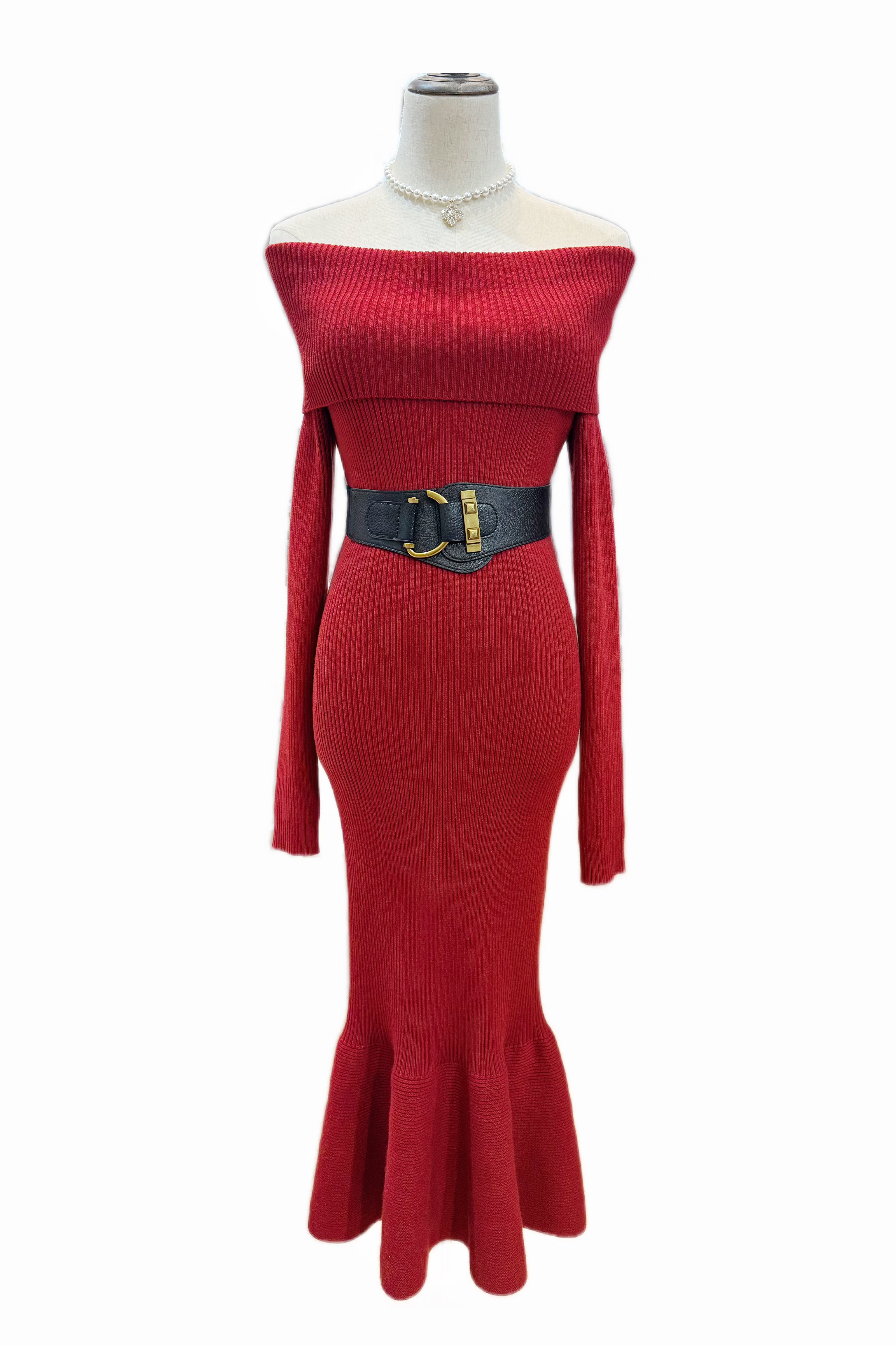 Q25 Off-Shoulder Mermaid Sweater Dress with Belt