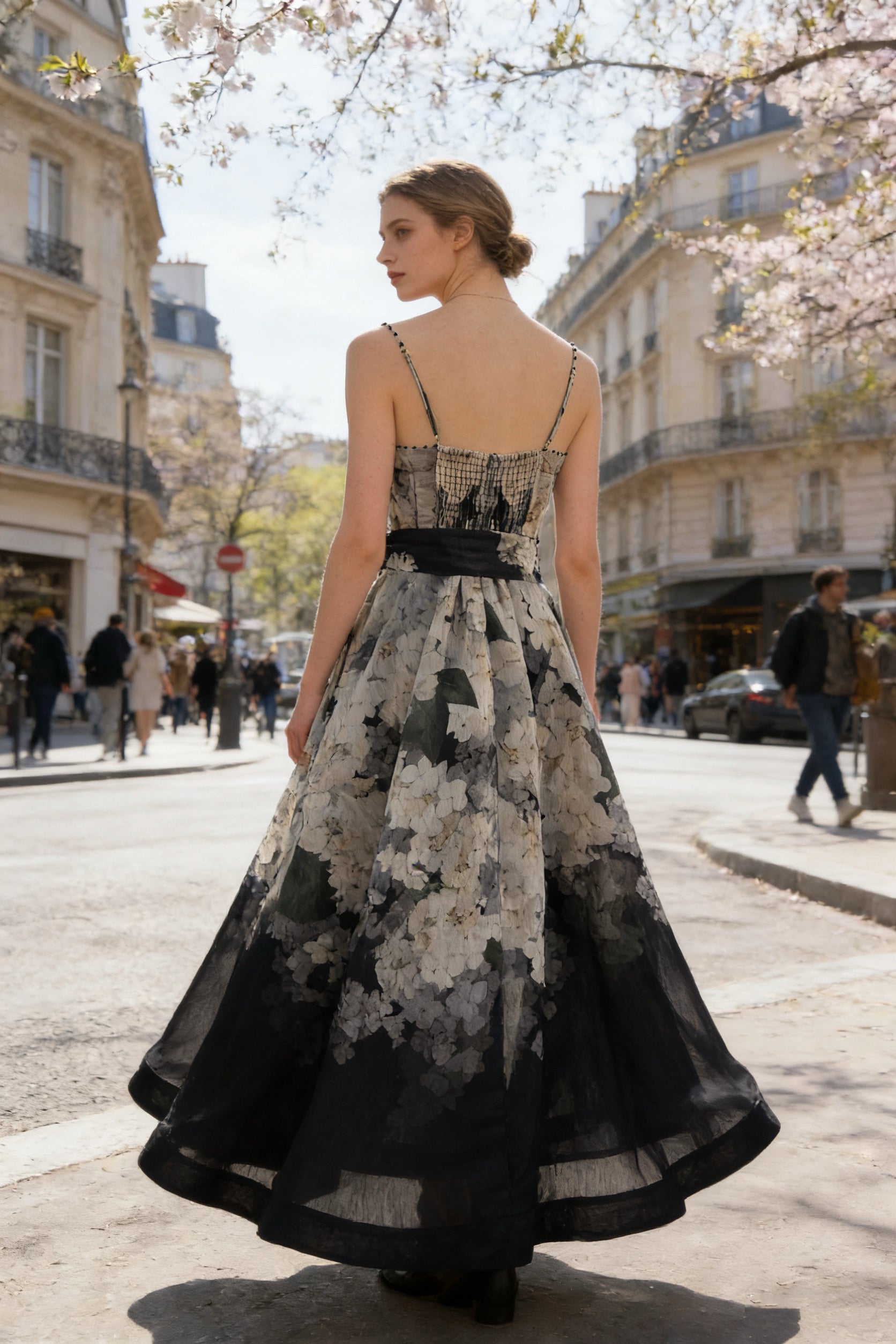 Q26 Embellished Floral Linen Long Dress