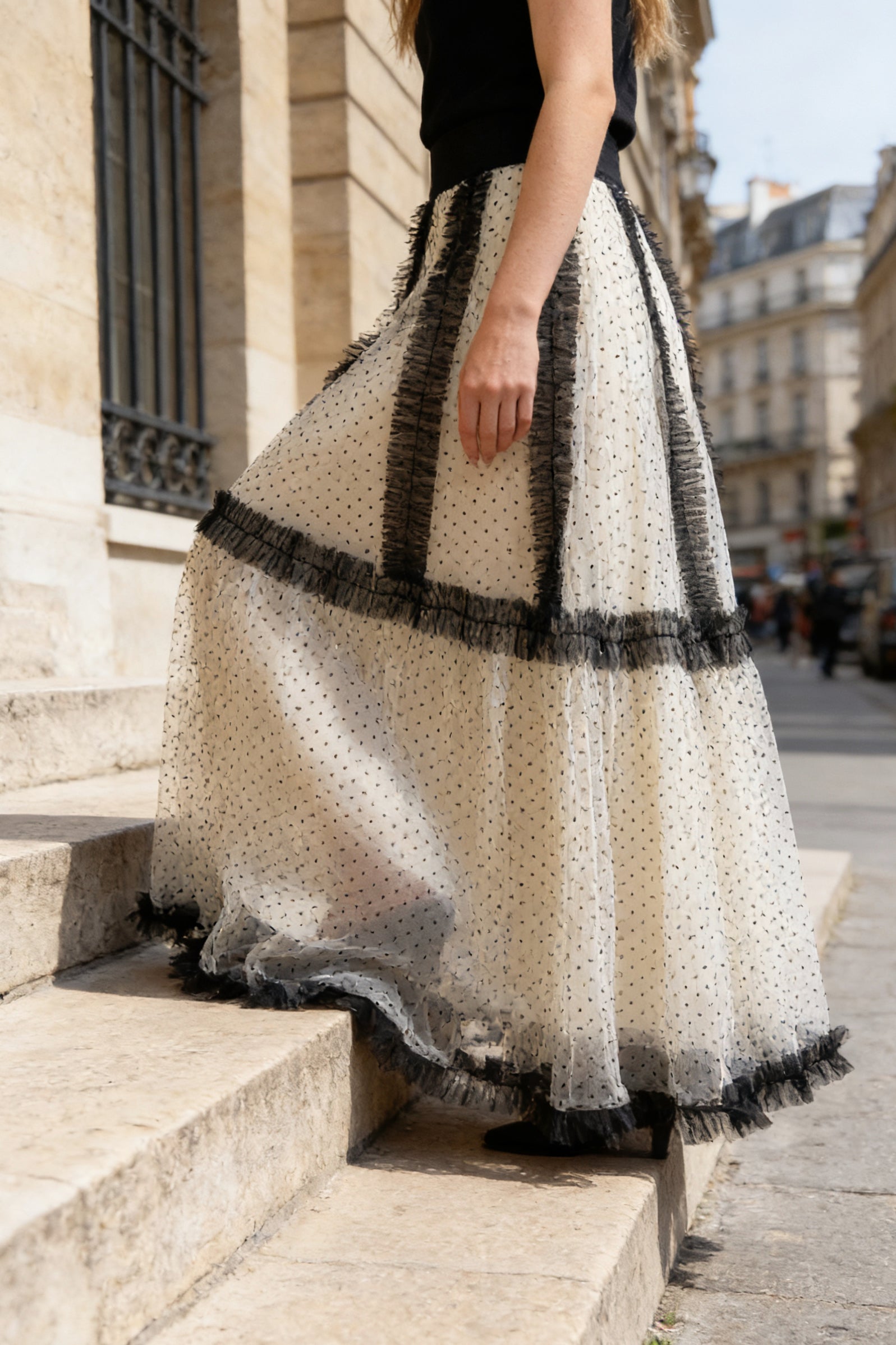 Q25 Puffy Polka Dot Lacy Long Skirt