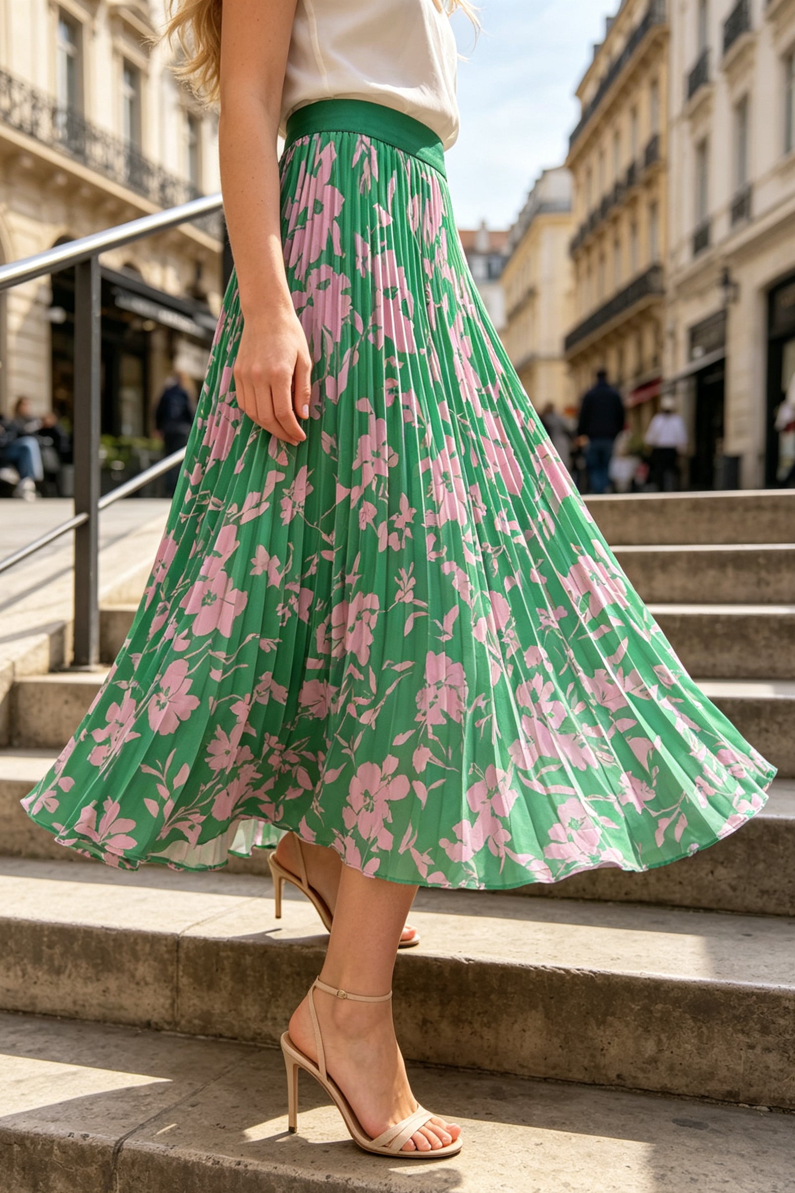 Q26 Bloom Pleated Long Skirt