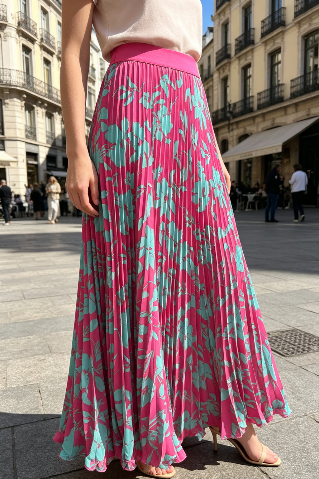 Q26 Bloom Pleated Long Skirt