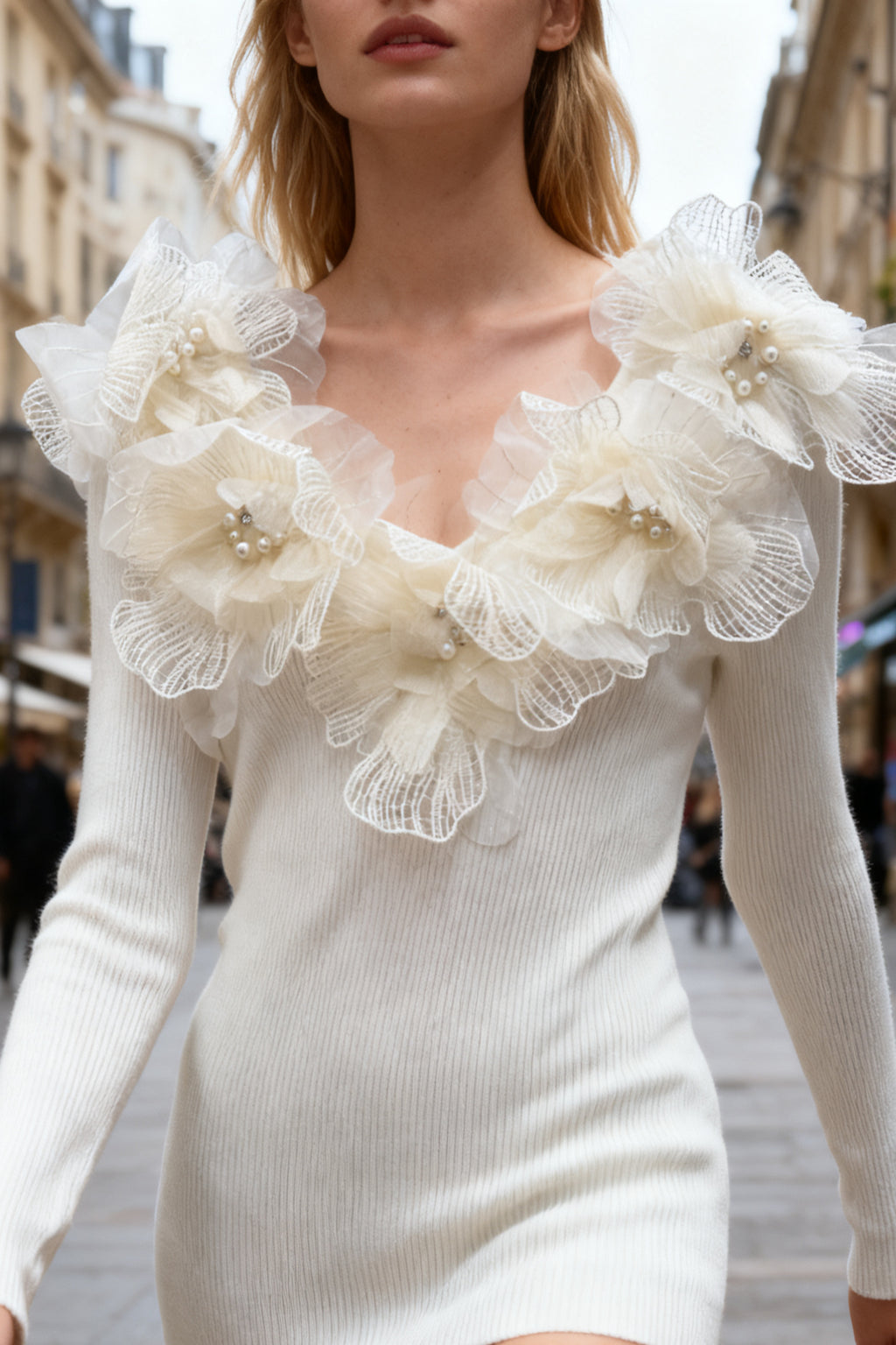 Q25 3D Floral V-Neck Sweater Top