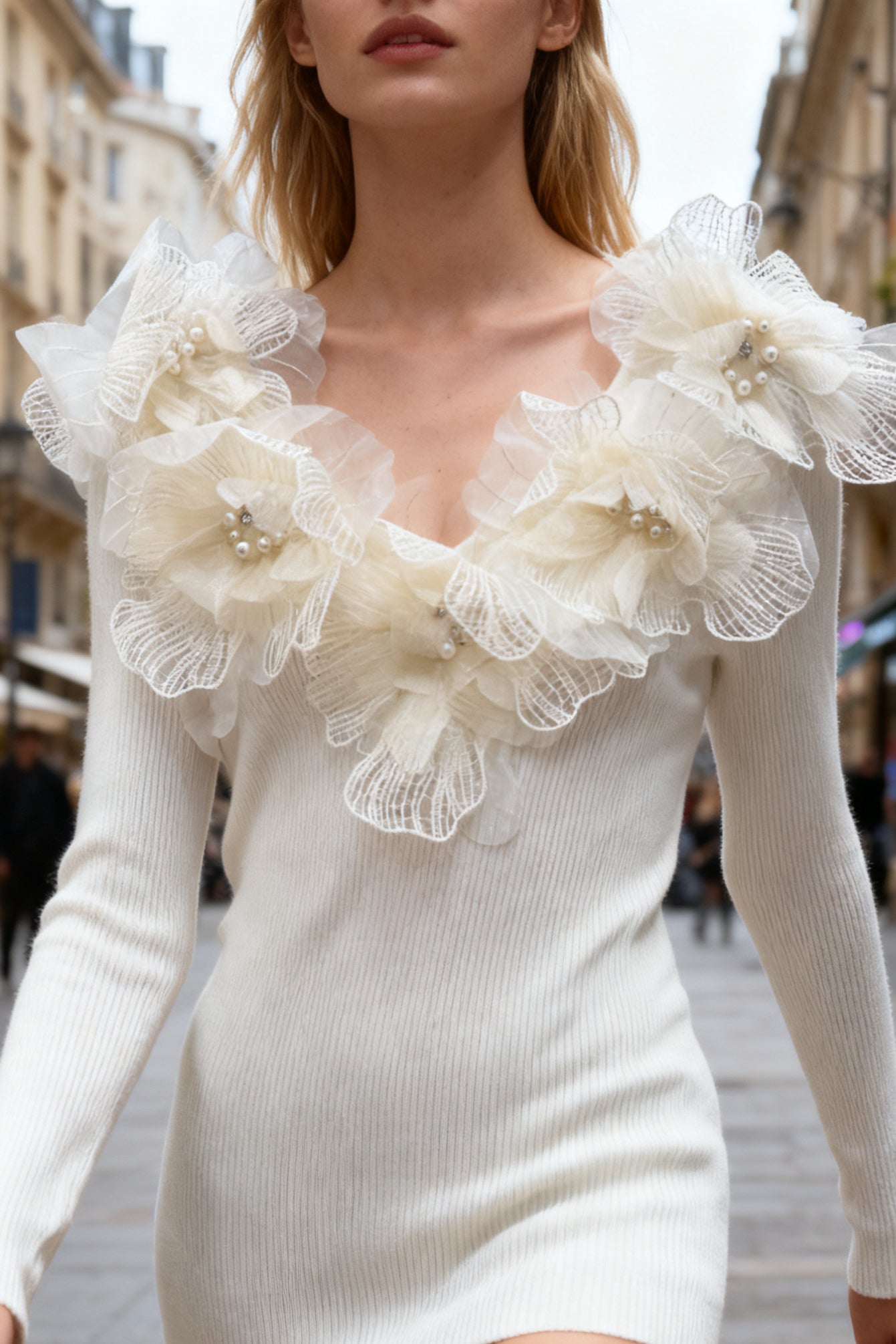 Q25 3D Floral V-Neck Sweater Top